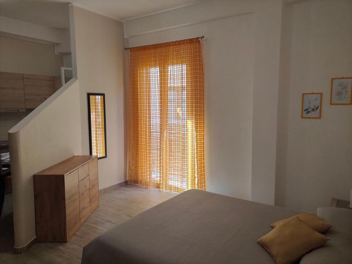 Casa Trio Apartments Кастелламмаре-дель-Голфо Экстерьер фото